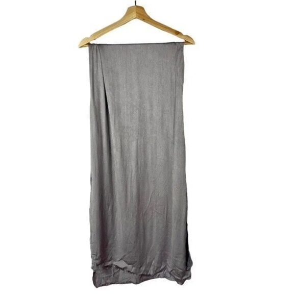 Calvin Klein Gray Fringe Trim Rectangle Scarf - Picture 1 of 3